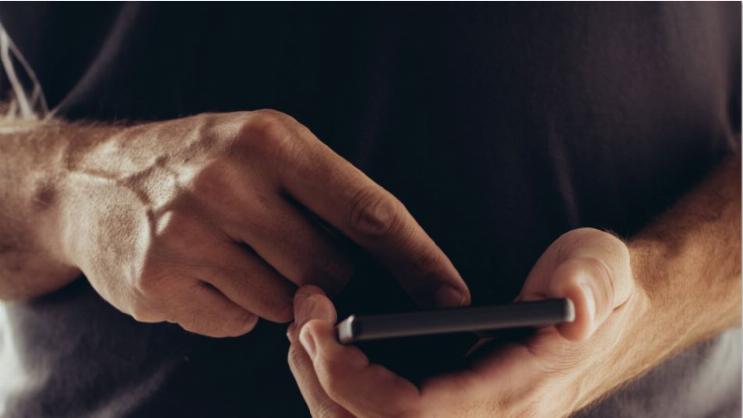 אל תהיו כמו בזוס: כך תגנו על הסמארטפון שלכם מפני פורצים >> bit.ly/2WADYpe