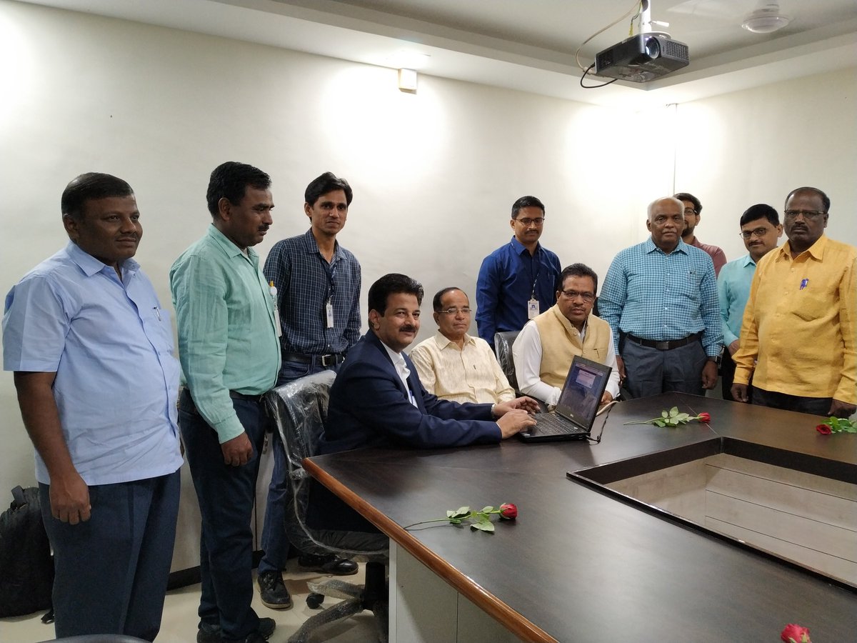 nanobio19's tweet photo. Inauguration of 1st international twitter conference #nanobio19 by Prof.Dr. P.S.Patil Dean, Science and Technology Shivaji University, Kolhapur https://t.co/sowfTwDV7o