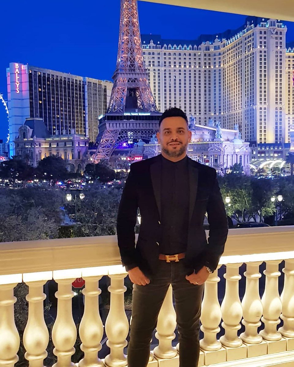 AfricanStar08's tweet photo. The ASC Family would like to wish @Revivsa CEO, @MuhiuddinMia a very Happy Birthday.
We hope that your day is full of love, laughter and joy.
#ASCClients #FriendsOfASC https://t.co/DU3lRWO2YA
