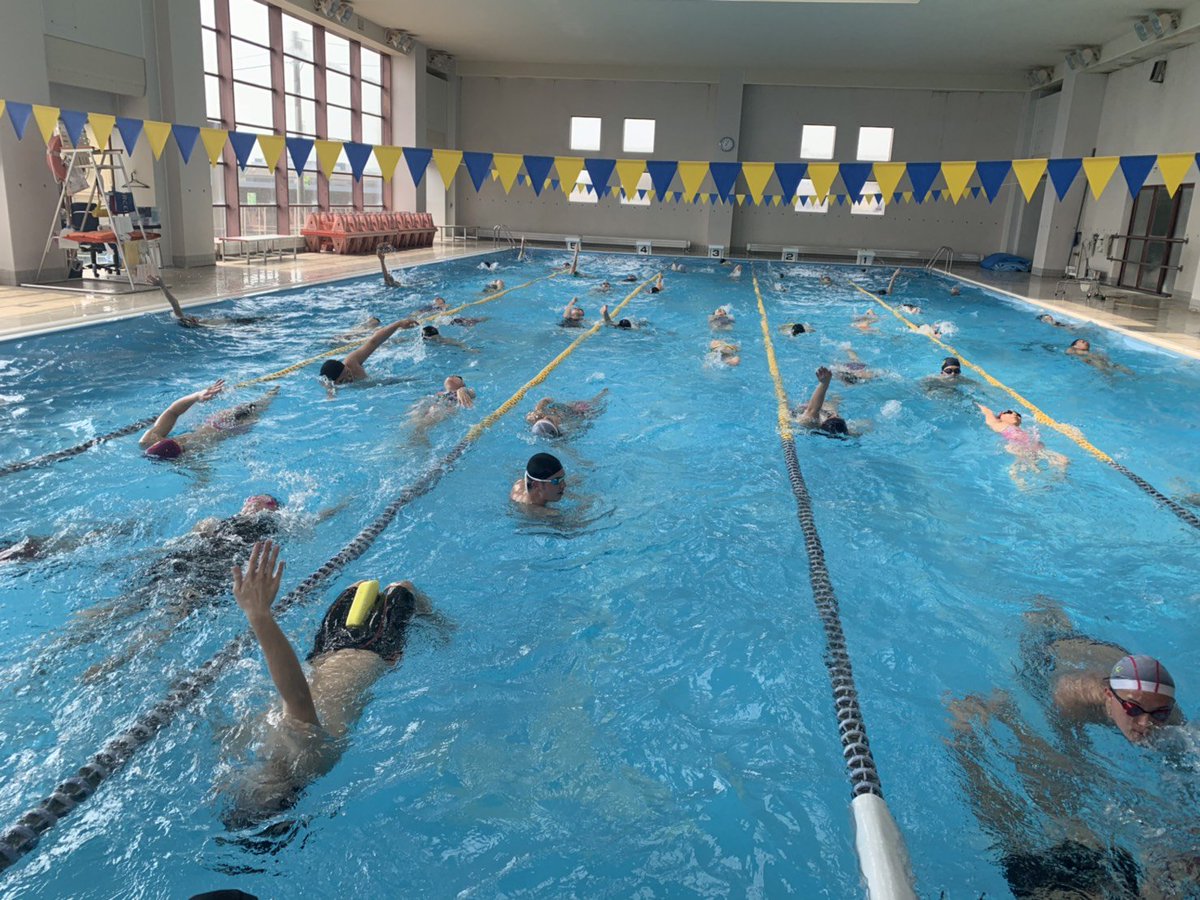 kasumiswimming's tweet photo. 本日、霞水泳部春合宿🌸が終了しました✨
みんなで励まし合ってしんどい練習も乗り越えられました(^O^)
他大学の皆さん、たくさん参加して下さってありがとうございました。
普段できない体験でとても刺激を頂きました💪
合宿で得た力を試合で発揮できるよう、帰ってからも頑張ります❗ https://t.co/ryi0kg4Hlo