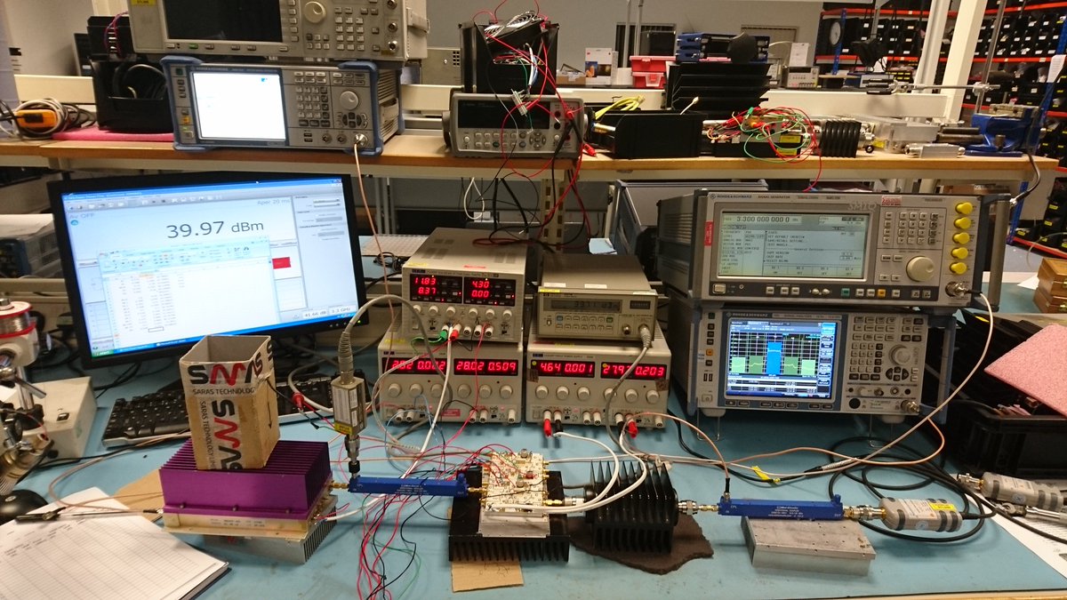 A_M_ABD's tweet photo. I use AWR Microwave Office (MWO) software for simulation, and several equipment such as: Vector Network Analyser, Signal Generator, DC Suppliers and Signal Network Analyser etc, are used for testing the fabricated circuit.
#H2020 #5G  #MSCA #ITN_SECRET https://t.co/NohBRmIlEh