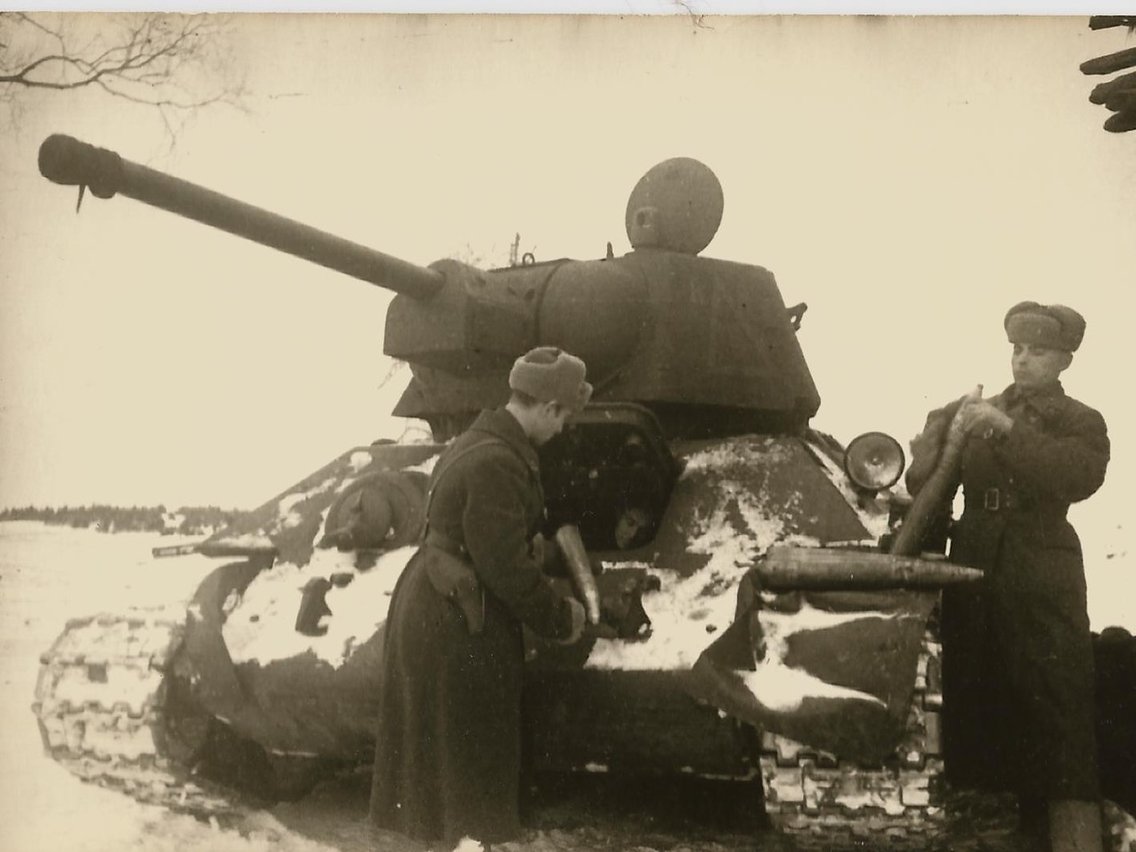 Танкист РККА зима 1941