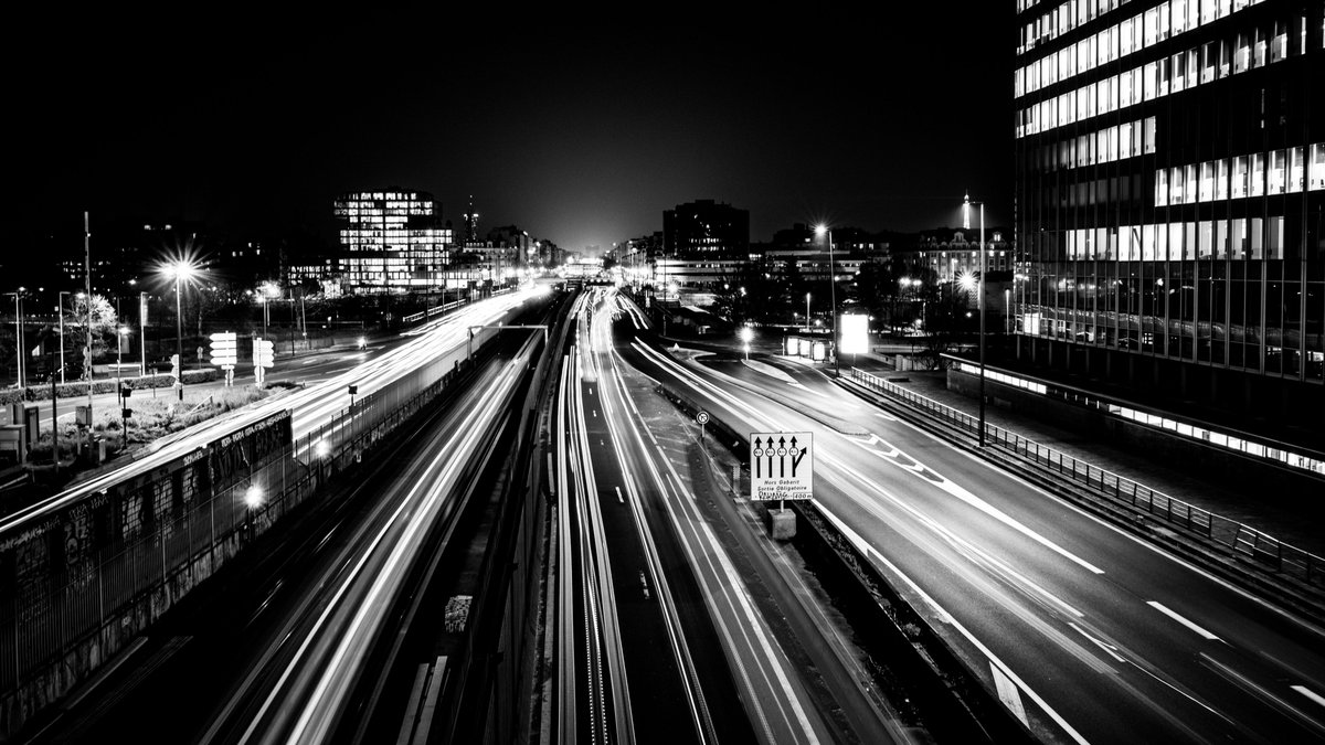 DxOLabs's tweet photo. Hello everyone, hope you are doing well.
At DxO Labs, we love black and white photography.
Nice capture from Julien made in Paris last week.
Edited with Silver Efex Pro 2 by the Nik Collection by DxO. https://t.co/vRhzNXWZqq