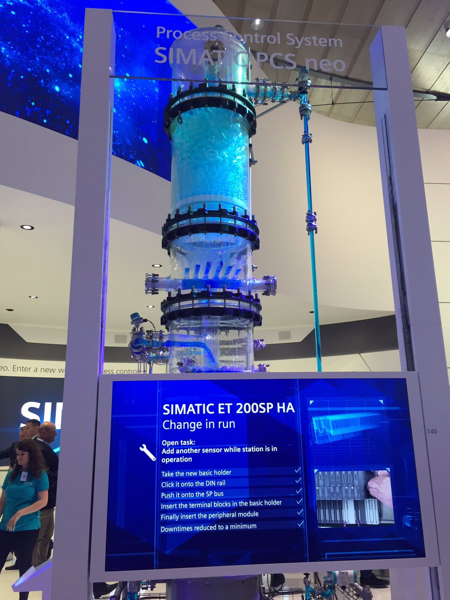 E sempre ieri 1. Aprile <a href="/hannover_messe/">HANNOVER MESSE</a> <a href="/Siemens/">Siemens</a> ha presentato in anteprima il nuovo #DCS completamente #webbased #Simatic #PCSneo per una vera #digitalizzazione dei processi continui #pauto #HM2019 <a href="/siemensindustry/">Siemens Industry</a>