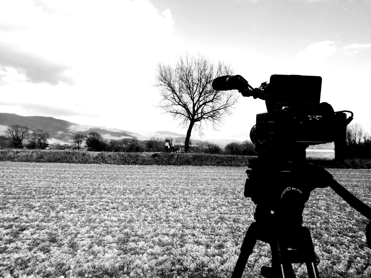 Siamo NOI gli attori del nostro ESSERE.

#Allume #NewVideo #ComingSoon