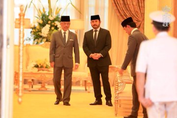 View image on Twitter