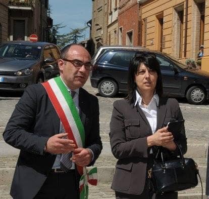 MassimoBello69's tweet photo. #NOI stiamo con l’Italia in #Europa 
🇮🇹🇪🇺 #RobertaANGELILLI #MassimoBELLO #europee2019 https://t.co/AXhzvFiltV