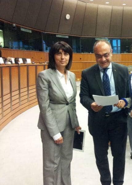 MassimoBello69's tweet photo. #NOI stiamo con l’Italia in #Europa 
🇮🇹🇪🇺 #RobertaANGELILLI #MassimoBELLO #europee2019 https://t.co/AXhzvFiltV