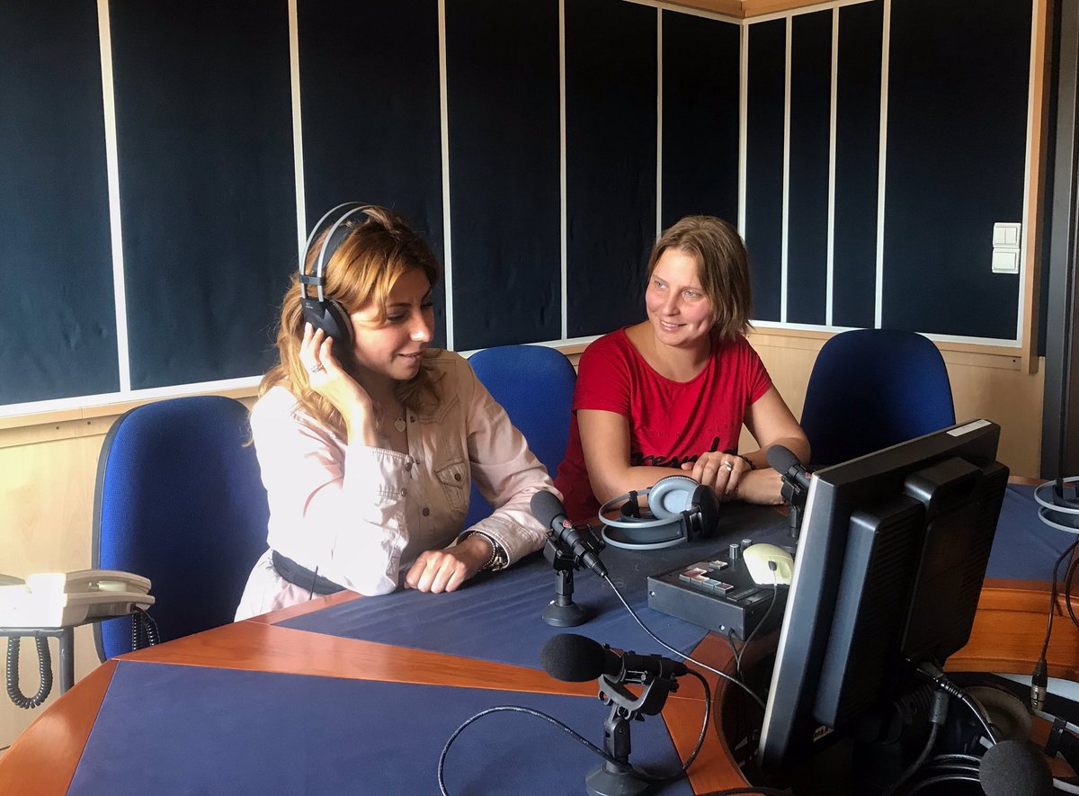 1MARIAIVANOVA's tweet photo. #entrevista en Radio Nacional de Bulgaria @bnrbg #porqueyo #cortometraje #hristoporiazov #bulgaria #shortfilm #interview #radio https://t.co/kVbjkJ8OyY