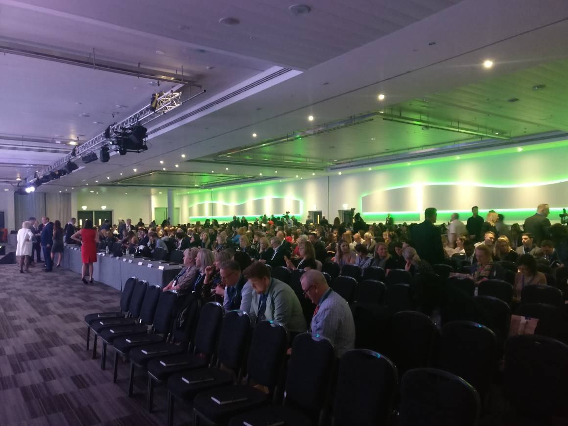 arla_uk's tweet photo. Theย conference room is filling up but there's still plenty of room over on the far side if you're haven't came upstairs yet #ARLAconf https://t.co/clTvhTqx5e