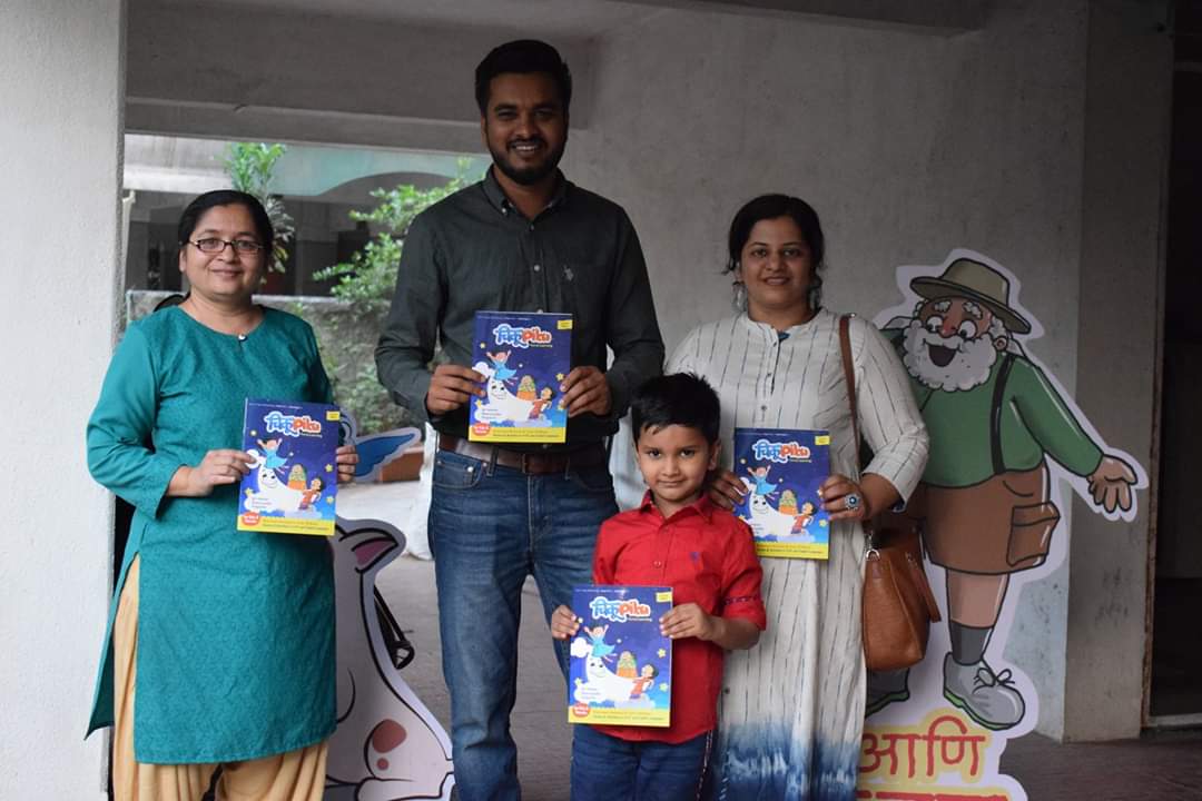 ChikuPikuFun's tweet image. We are happy and excited to have our issue inaugurated by Dhaval. Dhaval has amazing drawing skills which we have included in My Corner of ChikuPiku Magazine.

Visit - chikupiku.com

#SecondIssue #Volume2 #BrainbasedLearning #Activities #KidsMagazine #TuesdayThoughts