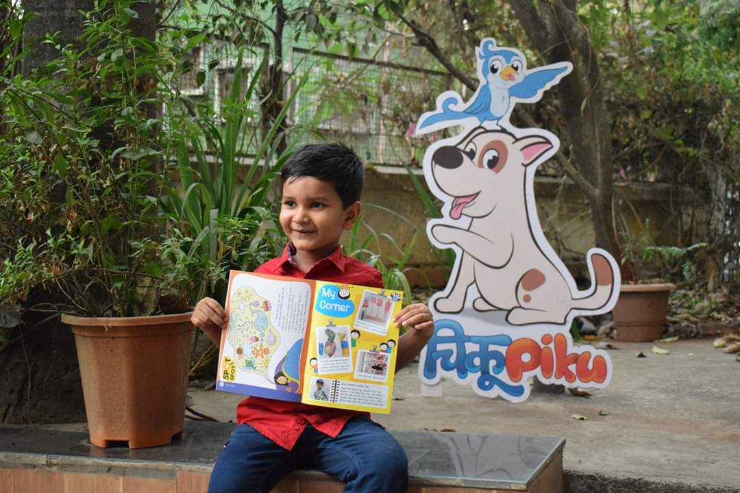 ChikuPikuFun's tweet image. We are happy and excited to have our issue inaugurated by Dhaval. Dhaval has amazing drawing skills which we have included in My Corner of ChikuPiku Magazine.

Visit - chikupiku.com

#SecondIssue #Volume2 #BrainbasedLearning #Activities #KidsMagazine #TuesdayThoughts