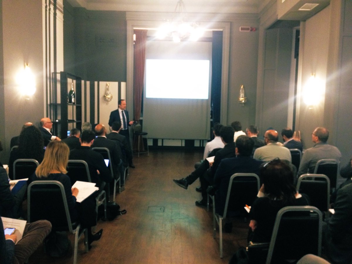 Microsys_Italia's tweet photo. Marco Frassone, Business Unit Lead #Microsys ci parla di #innovazione #digitale a supporto dell’#omnicanalità 

#MSYSevent #DigitalStoryExperience #UnifiedShoppingExperience #Gamification https://t.co/O2zbhJn7RX