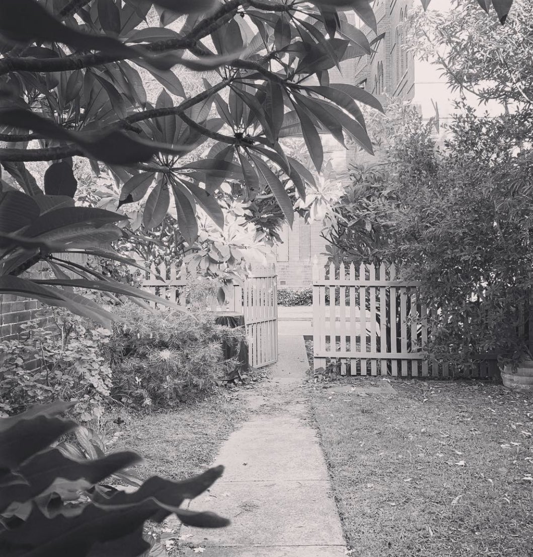 tyroleanlass's tweet photo. The story of the Prodigal Son (Luke 15.11-32) is all about finding home. Home where we are loved unconditionally, accepted. Coming home to God, is knowing God waits to meet our repentance with forgiving, loving embrace. #LentenBibleStudy #BACILent2019 #transformingrepentance https://t.co/N7FDQIDomi