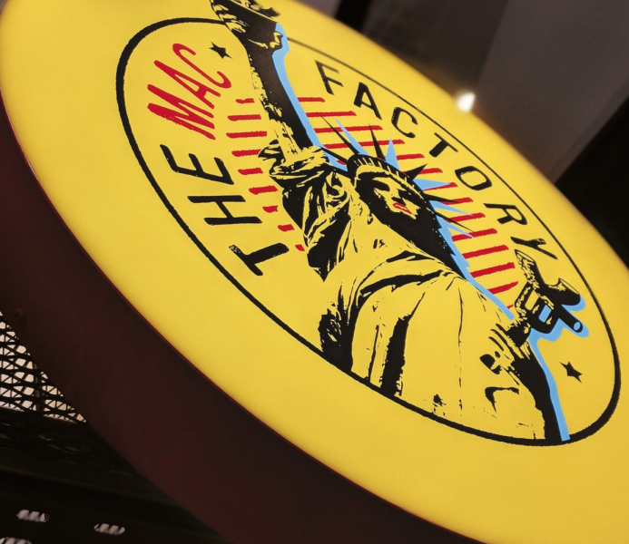 WestgateStFood's tweet photo. We have a new pop up here at Westgate and it's got food to mac' you smile! 
Come on down today and try the cheesy goodness from The Mac Factory! https://t.co/0Np1OCZzbB