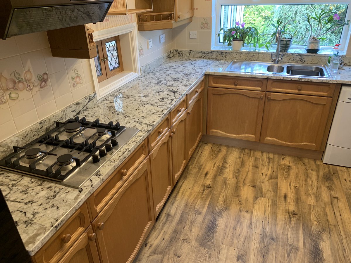 Recent installation in our local town #Bridlington. 30mm ice blue granite finishing off a pine kitchen 👍🏻 #silestone #sensa #iceblue #granite #kitchen #quartz #worktops #filey #Scarborough #RT  #England #follow