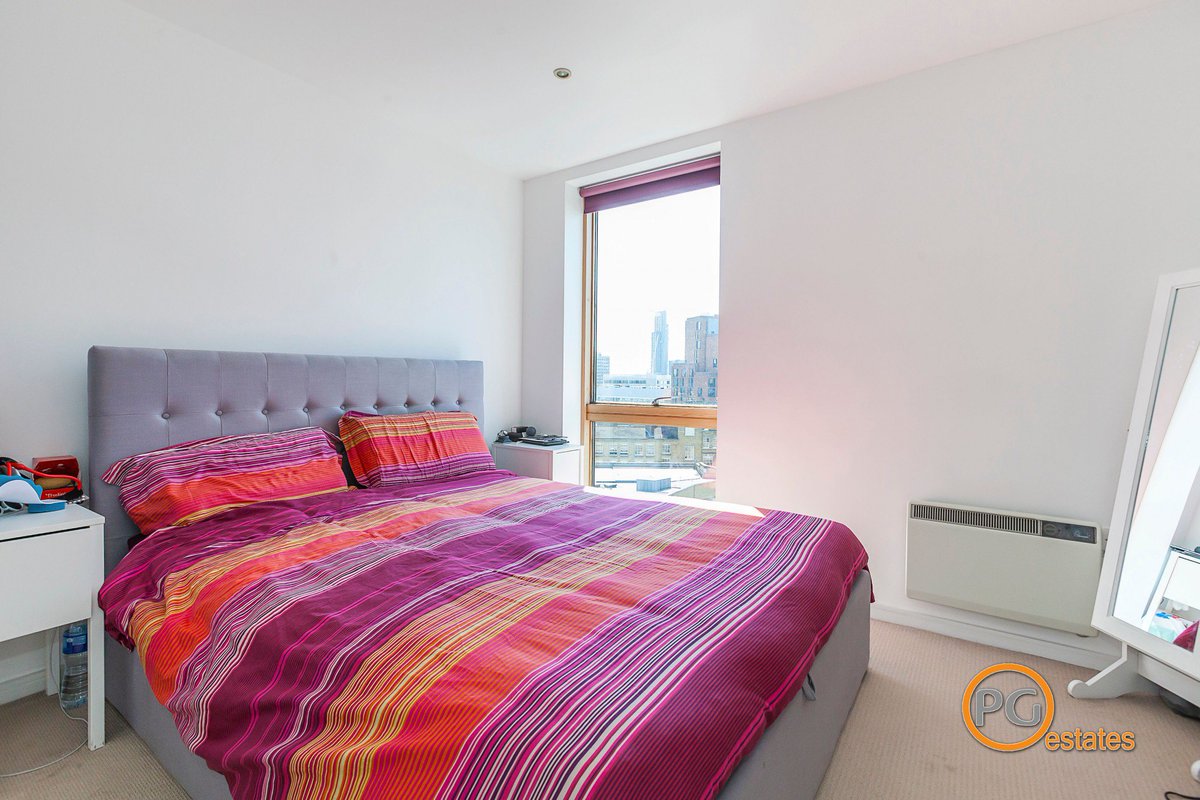 pgestates's tweet image. #NewListing #OldStreet #London #EstateAgent