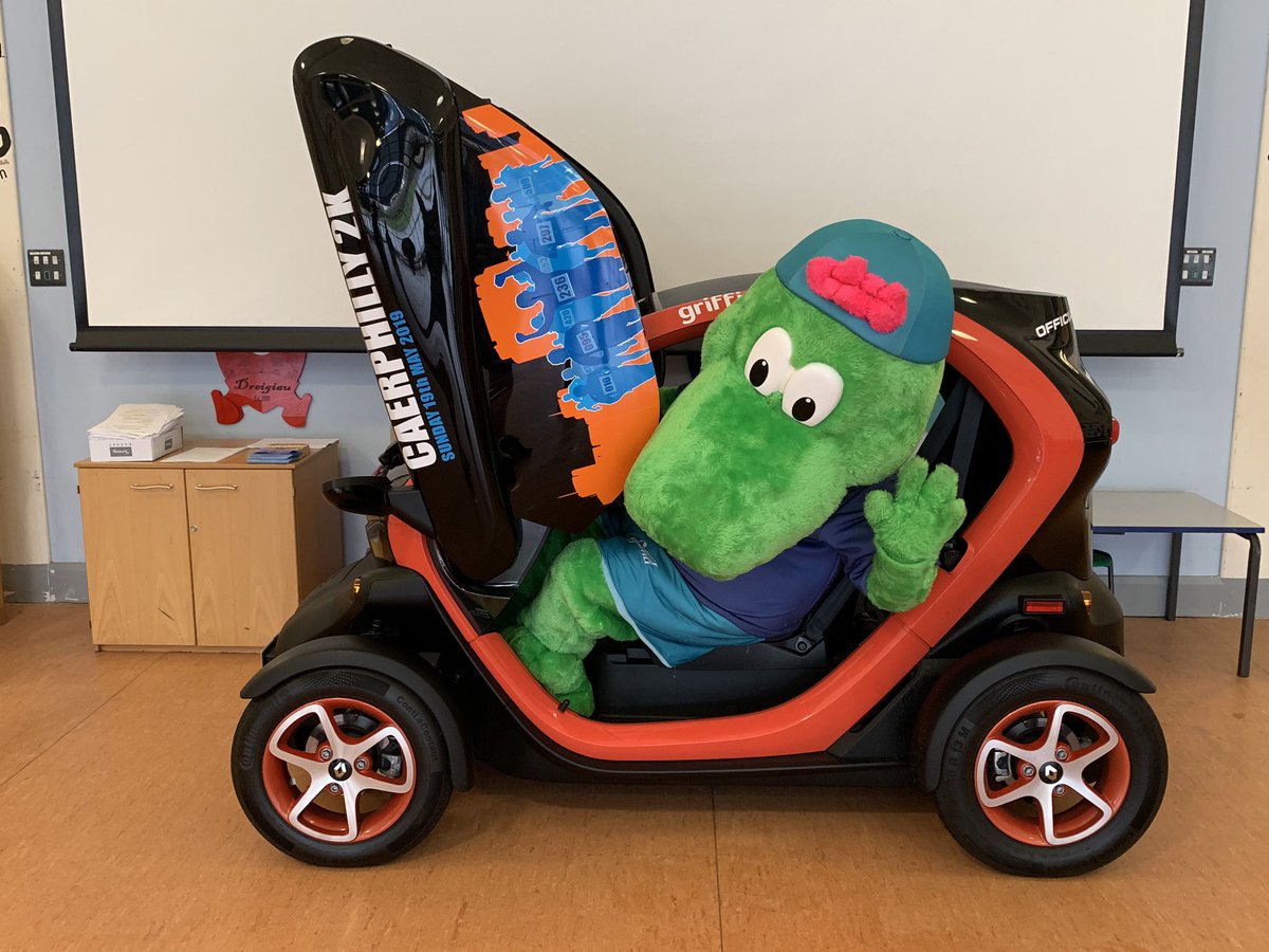 sport_leisure's tweet image. Great morning at @RhiwSyrDafydd promoting the @BrynMeadows Caerphilly 2k &amp;amp; 10k race. 
Looking forward to seeing everyone taking part on the 19th May! 👍