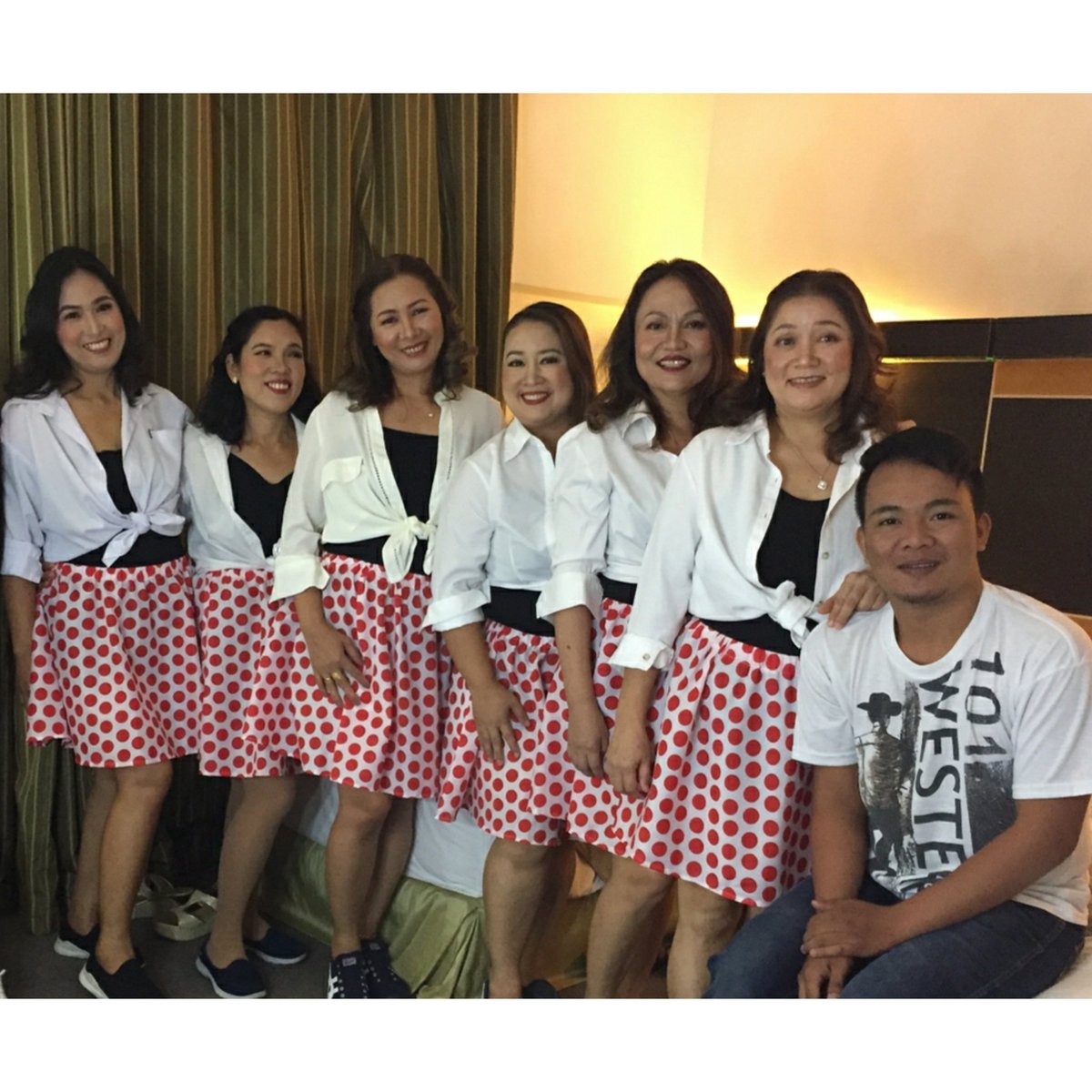 iamvhanzfuerzas's tweet photo. Thank you Clients for having me as your Choreographer on Maam Ella's birthday celebration @50. special thanks to sir Madz Caton of Madz Event and Concept, also thanks to Niño Navasca for the Recommendation.

At sa Diyos maging ang lahat ng kaluwalhatian! 🙏😇
#Pakkatapoooos 😉 https://t.co/lHEssfEzWd