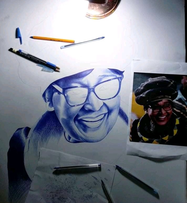 ennockmartZA's tweet image. #WinnieMadikizelaMandela ✊🏾 your legacy lives on 🖤

My name is Ennock Mlangeni. YOU DON'T KNOW ME YET! #artbyennock 🖤

#WinnieMandela #sabcnews
@NomzamoMbatha @EFFSouthAfrica @Julius_S_Malema @djsbu @DJSgqemeza @DJTira @AdvBarryRoux