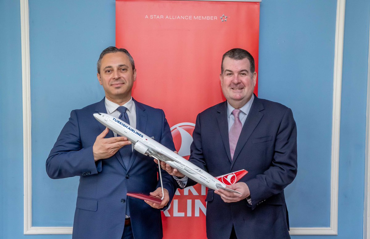 cricketireland's tweet photo. โ๏ธ GREAT NEWS | Cricket Ireland is sky high as @TurkishAirlines extends sponsorship agreement: https://t.co/r67XUmg12B
#ThanksTA #BackingGreen โ๏ธ๐ https://t.co/U9YvJV3gqt