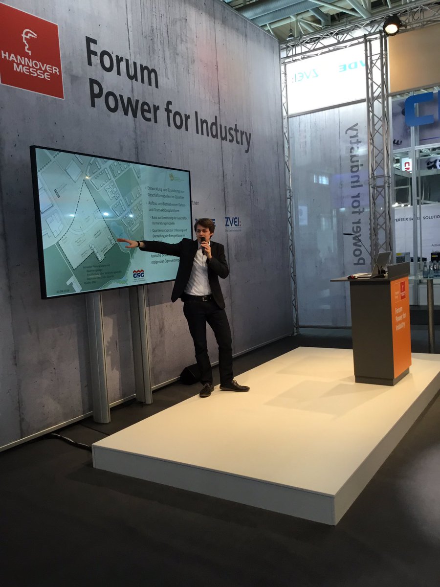 kosslers's tweet image. „#smarte Nutzung vorhandener #Infrastrukturen“ Blum zum #konzept zum Projekt energetische Nachbarschaftsquartiere #enaq spannend 👍#SmartCity #smartcommunities #PowerforIndustry Forum @DKEAktuell @VDE_Group #hm19 @hannover_messe @ZVEIorg