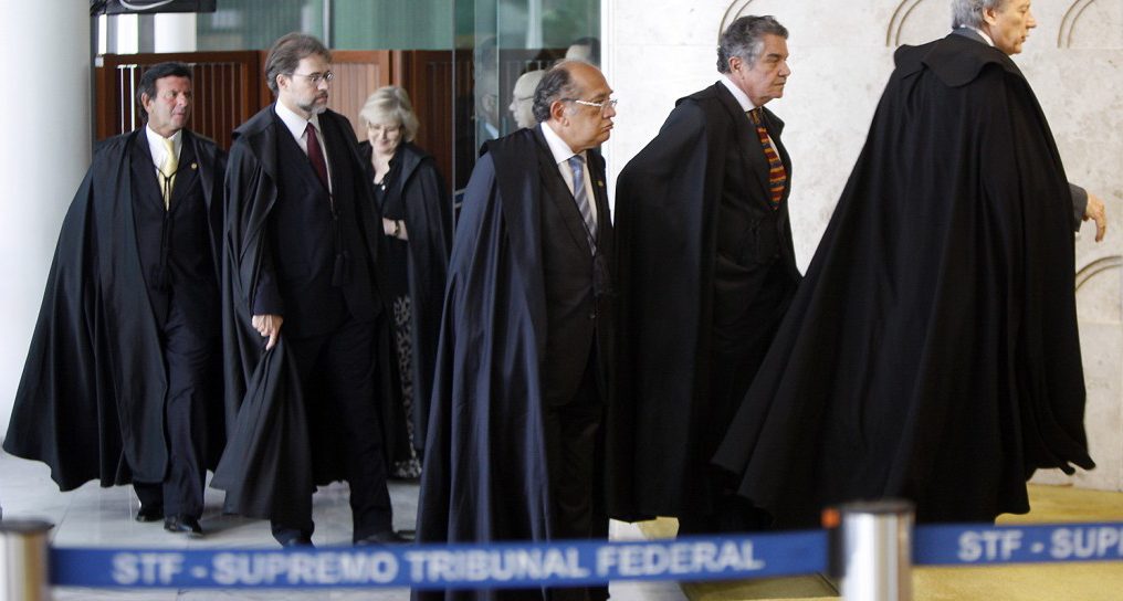 mspontocom's tweet photo. Ministro prevê crise se Supremo revisar prisão após 2ª instância https://t.co/kpD0avJpgk https://t.co/QY6cVyPfCt