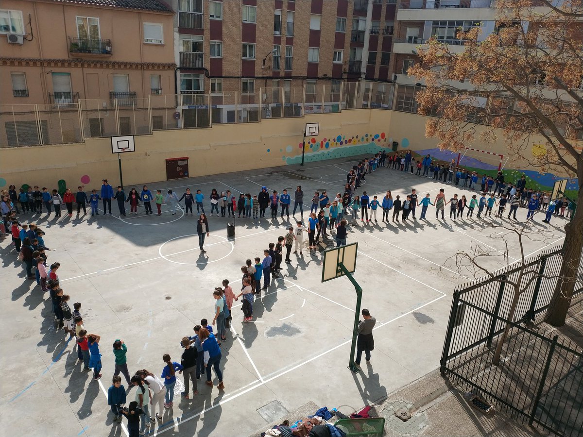 Semana de la inclusión en el <a href="/CEIPLVIVES/">CEIPLUISVIVES</a>  celebrando el Día del autismo