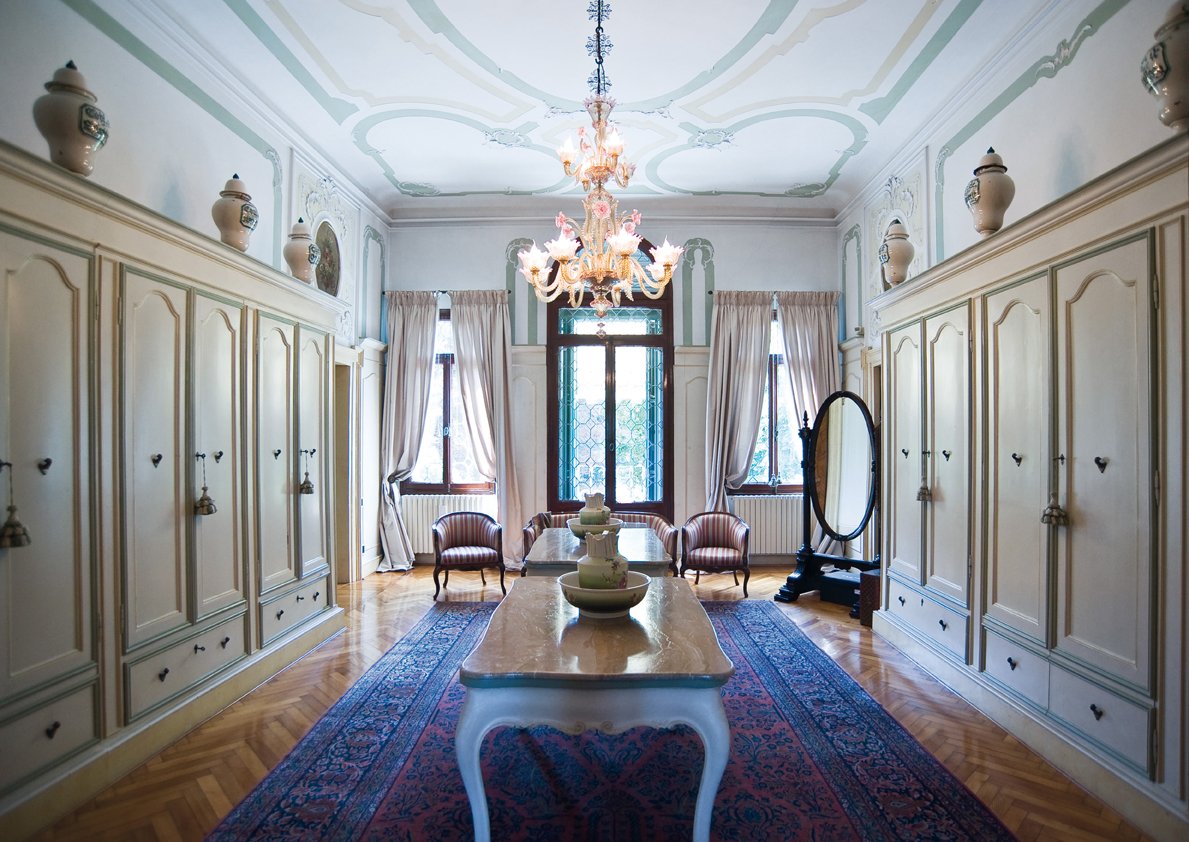 studiolanoce's tweet photo. Restauro di esterni ed interni, arte e decoro ed arredamento di una villa palladiana del 16° Secolo.

https://t.co/IvBUy2FdKi

#studiolanoce #studiolanocework #architecture #engineering #design #interiordesign #ArtDecor #furniture #madeinitaly #luxuryhomes #Venice #Italy https://t.co/RPZOsewaeC