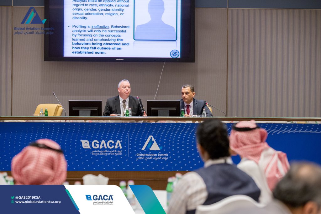 GAS2019KSA's tweet photo. تنطلق الآن ورشة العمل الثالثة والأخيرة حول تحليل السلوك لمواجهة التهديدات الإرهابية بالمطارات، والتي تقام على هامش #مؤتمر_الطيران_المدني_الدولي https://t.co/jWJTOg0Eyt