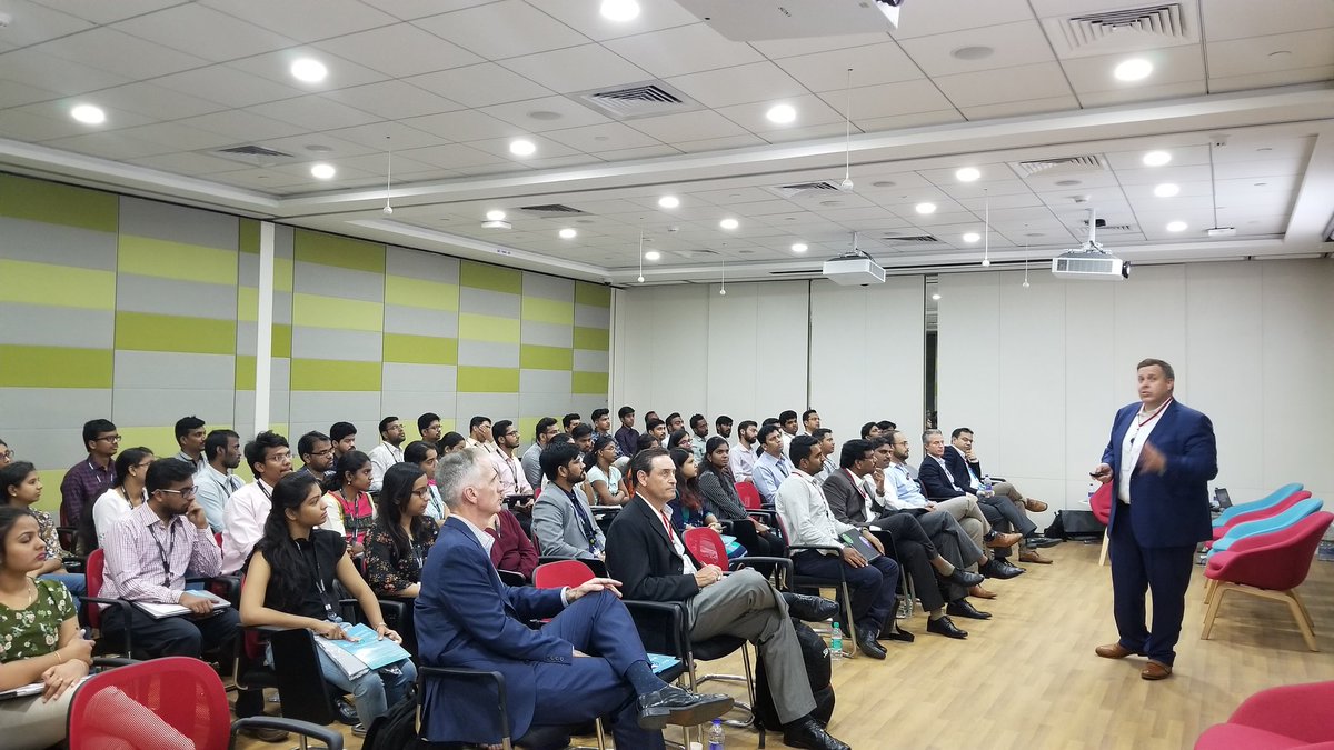 vivekvee's tweet photo. @JDistasio explains the ABCDE of the @boomi roadmap at @Deloitte India Techday. #API #Blockchain #Connectnow #Data #Edgecomputing https://t.co/rIhlPMrnZF