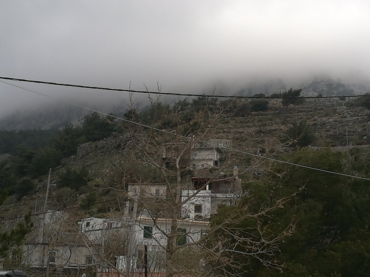 Elzerv's tweet photo. #excursion at #thrifti #ierapetra π£π²βπ
#ilovelandscapes #mountainsofcrete #nature #crete #landscaping #hiking https://t.co/avsq0RnzQR