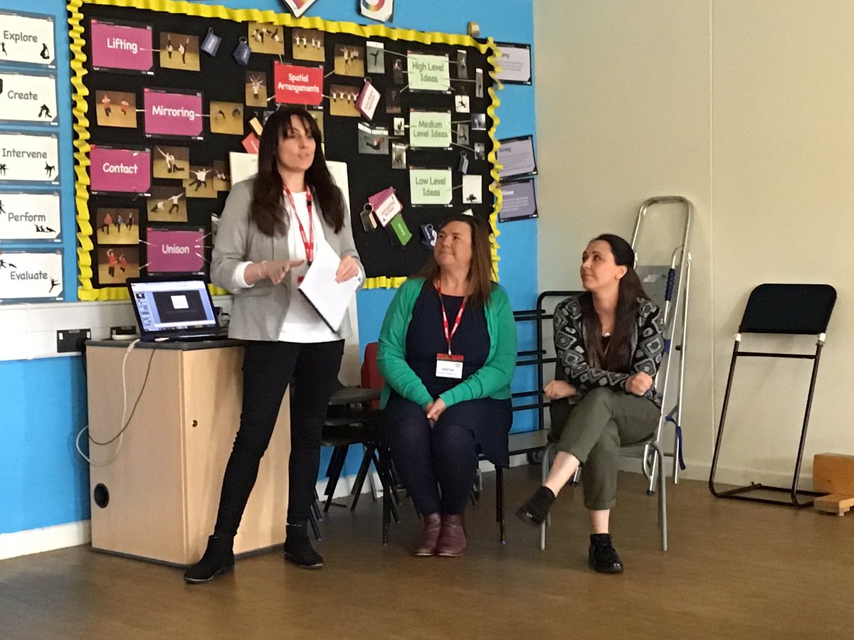 the_ECCC's tweet photo. School to school working this morning! Becki and Rachel sharing how we listen to our learners and build on their interests and fascinations along with Sam from @tremorfanursery. #pupiloffer #pupilvoice #CurriculumforWales #SIG5 Thanks @ThornhillPS for organising! https://t.co/EBkJJoPe0z