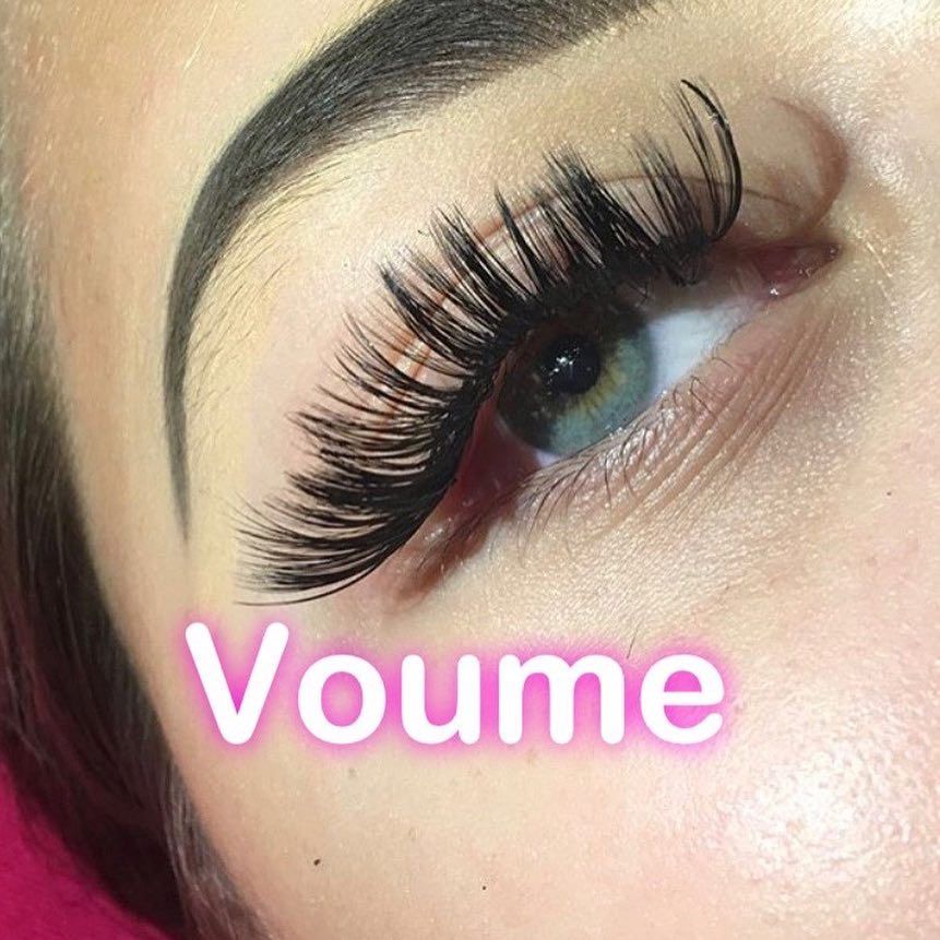 BeautyLoungeTO's tweet image. SERVICE ALERT 🚨 Beauty Lounge Salon &amp;amp; Spa offers eye lash extensions! Come on in and get lashed 👀. This service is by appointment only! Call and book your appointment today ❗️💢 #makemebeautiful #lashextensions #getlashed #lashes #volumeset  #fullservicesalon @BeautyLoungeTO