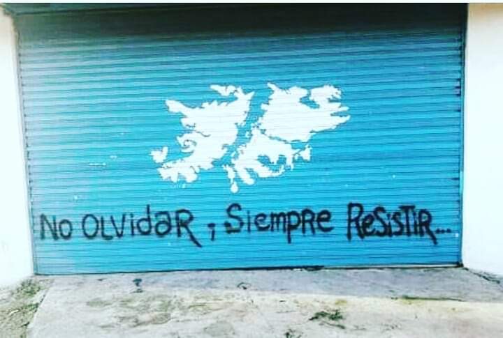 MonitosdelSur17's tweet photo. Por nuestro pibes/as que no pudieron volver y por nuestro derecho a la soberanía.
MALVINAS ARGENTINAS! https://t.co/13VTpVqa9e