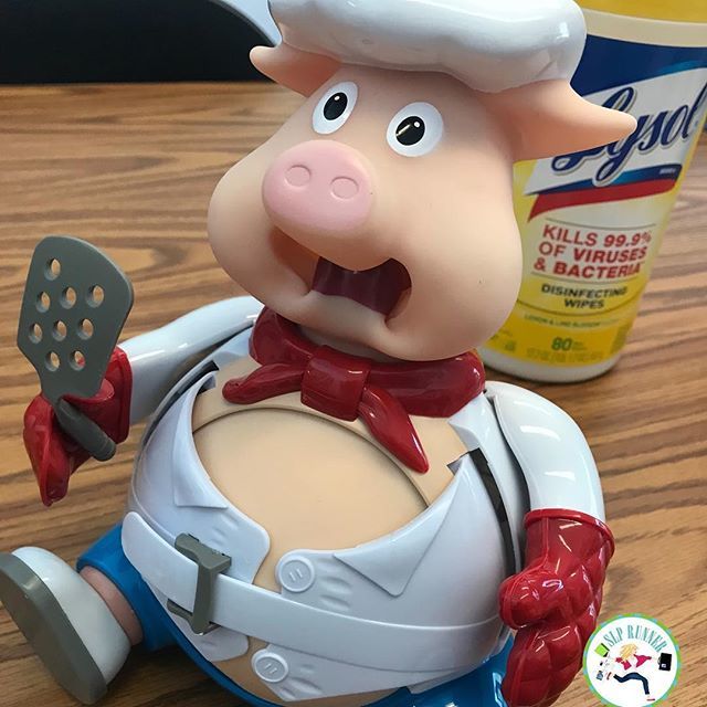 SLPrunner1's tweet photo. Mr. Pig is working on bring his tongue back for the /r/ sound🤪 🐷 👅 .
.
.
.
.
#ashaigers #slpeeps #schoolslp #speechlanguagepathologist #speechtherapy #articulation #slpfun #slpfunny #slptips #slprunner #popthepig #slpgames https://t.co/ktSFfZxzdF