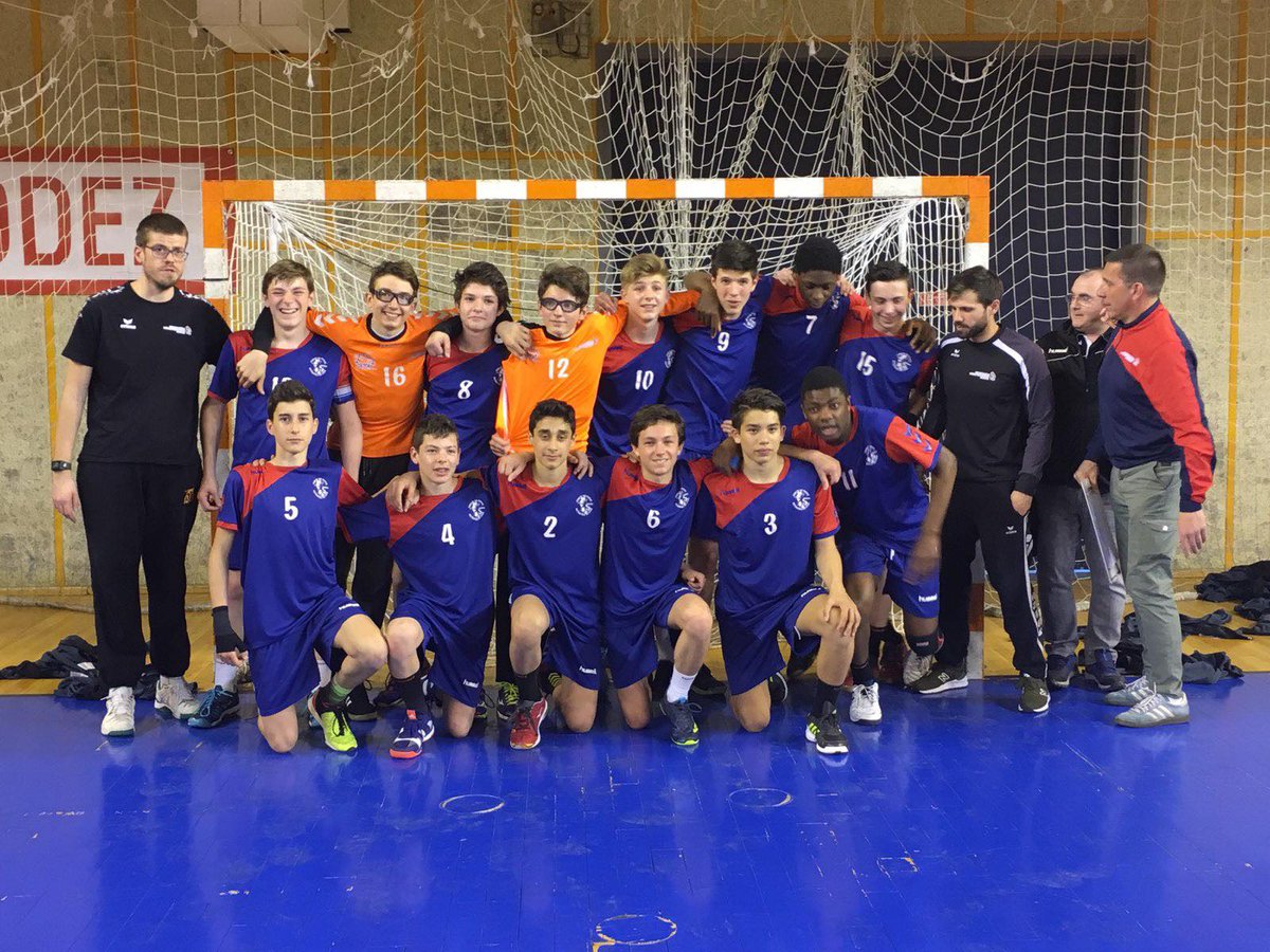 SPHBSaintPriest's tweet image. Entente Est Lyonnais M15G

Félicitations Chance, Paul et Felix. Belle perf aux Intercomités ce
Rhône -Savoie 27-19
Aveyron-Rhône 18-25
Gironde-Rhône 16-21
Rendez-vous dès ce Week-end avec Meximieux samedi à 16h sur Vaulx-en-Velin au gymnase Antoine Blondin.
#SPHB
#GrandirEnsemble