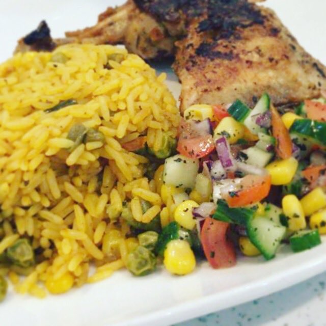 acesrochdale's tweet photo. Today’s special: #PeriChicken with spicy rice, salad and mint yoghurt dip 😋 #communitearoom #rochdale https://t.co/f5uceljCxP