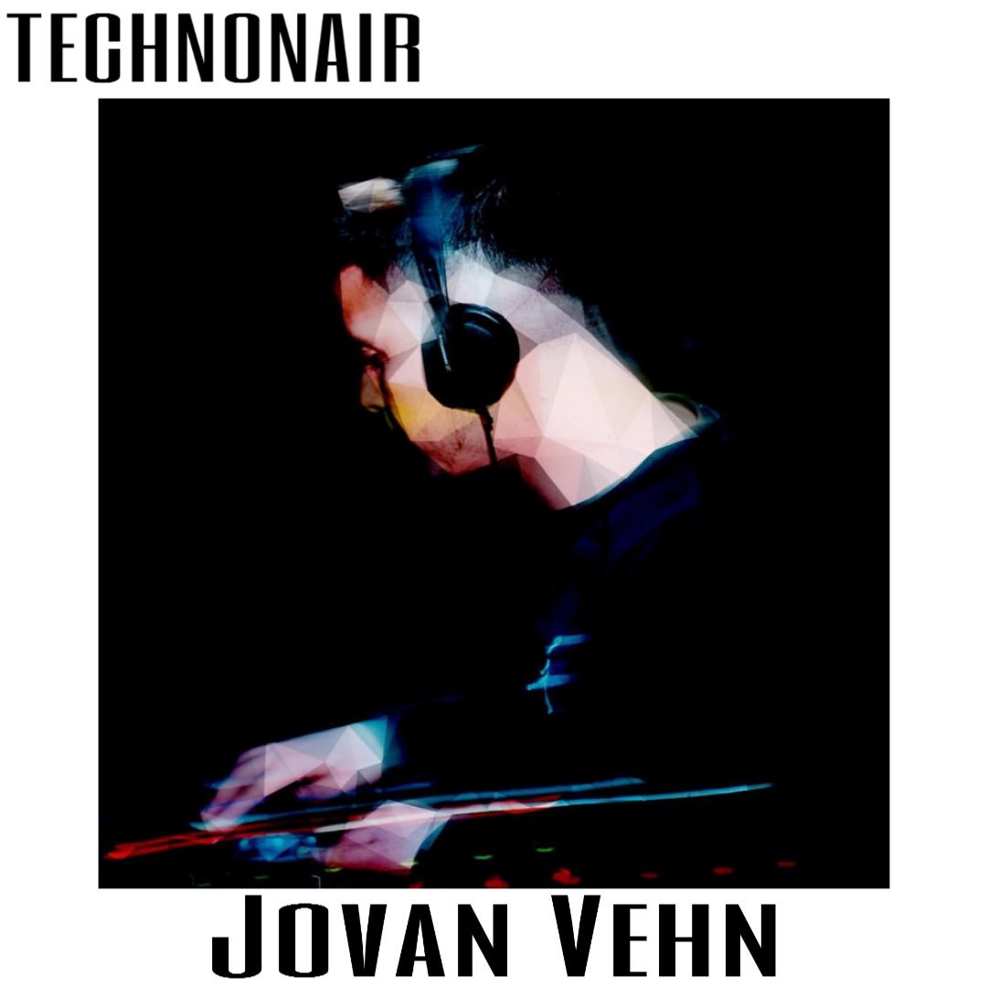 I'm very excited, Saturday 6 April at 3:00 pm my set will be broadcast for @technonair.
Stay Tuned 👊🏻