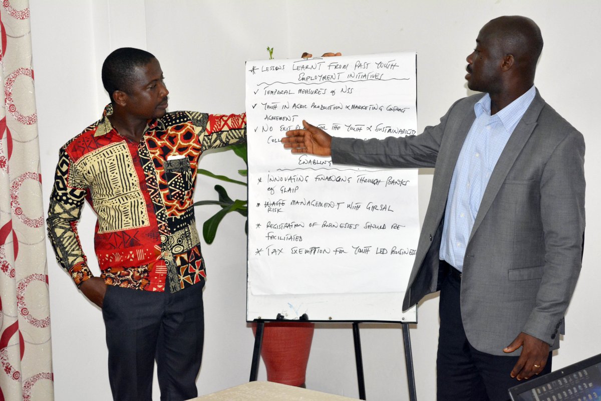 Youthgh's tweet photo. Director of Operations &amp; Programs at NYA, Mr. Mumuni Sulemana was in attendance at a workshop on youth employment in Ghana. The workshop was organized by Science and Technology Policy Research Institute in collaboration with GIZ.

#NYA #GIZ  #STEPRI https://t.co/SA7aJlLAYf