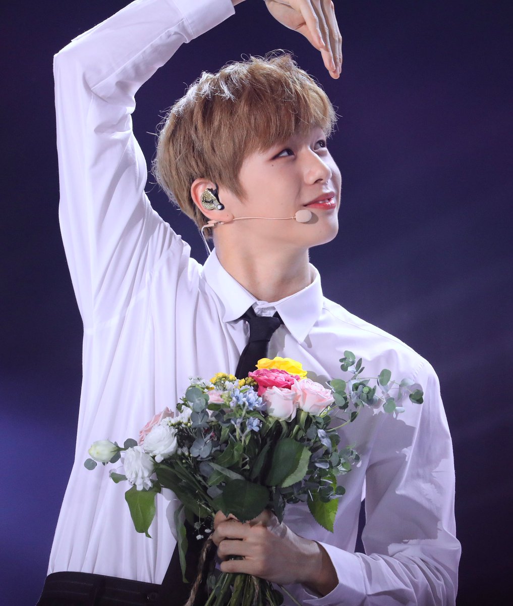 Kang_twtv's tweet photo. #KangDaniel
#WeTrustDaniel
#KangDaniel https://t.co/SMMyipqXCY