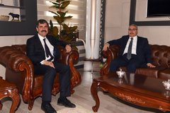 Resmi Twitter'da görüntüle