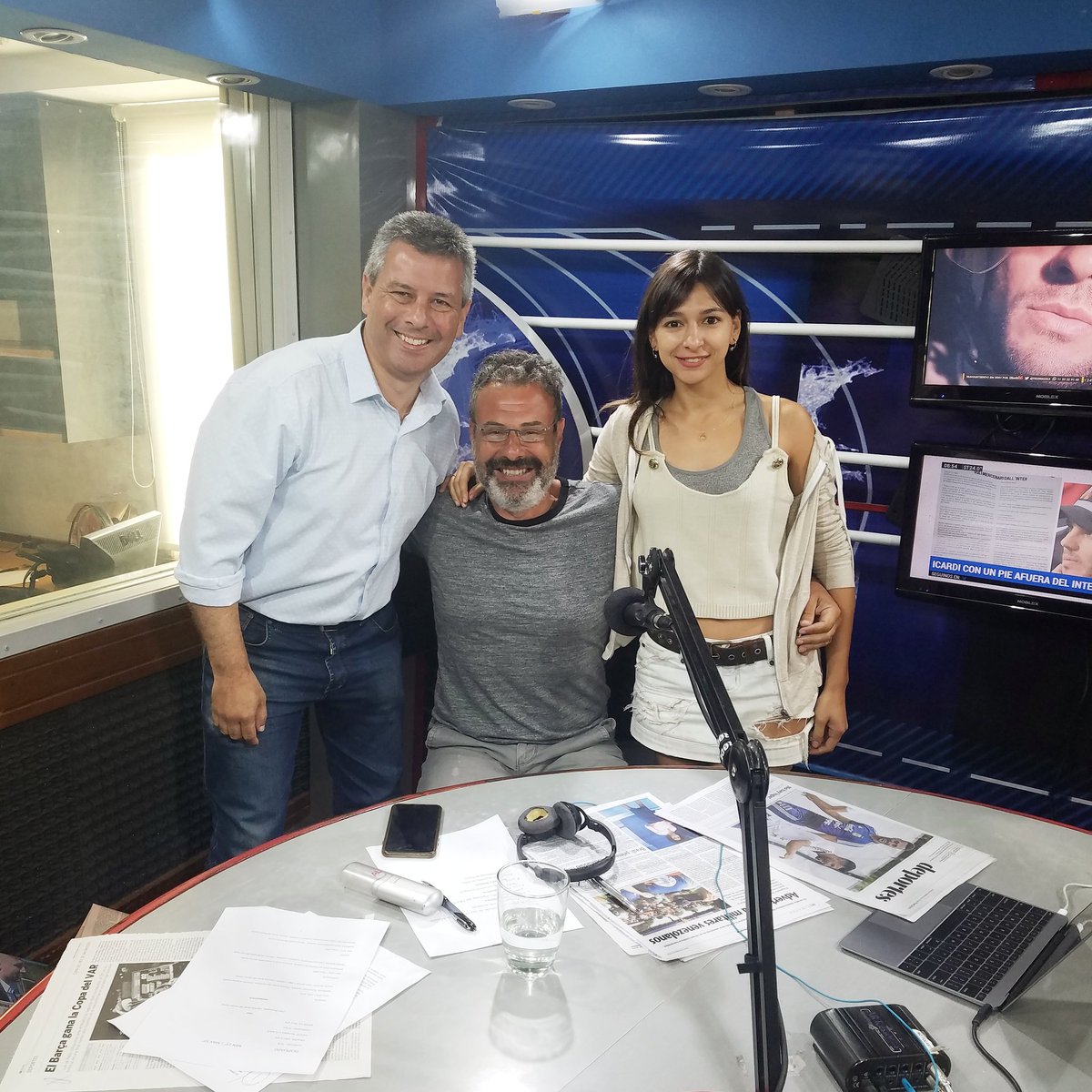 Meli Monti (@melimonti) on Twitter photo 