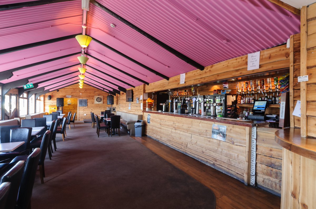 At the heart of Merryfield &amp; Sandfield Parks is the Smuggler’s Inn.  Popular bar is great for socialising with friends, catching up over a drink or enjoying a tasty family meal. 🍻
coastfields.co.uk/venues/smuggle…