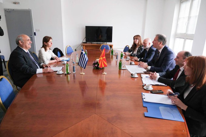 Προβολή εικόνας στο Twitter