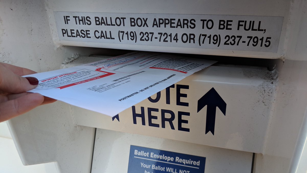 CityofCOS's tweet photo. ITโS ELECTION DAY! ๐บ๐ธ You donโt even need to walk up to the ballot box today. If youโre downtown, drive by the City Administration Building and enjoy curbside drop-off at Nevada and Colorado Avenues between 7 am and 7 pm! #COSvotes https://t.co/FCk3fPdbbm