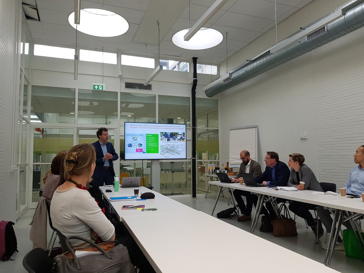 Gertjandewerk's tweet photo. Stakeholder bijeenkomst: hoe maken we van stationsgebied Delft-Zuid een 'besmettelijk' icoonproject voor #circulaire gebiedsontwikkeling voor deze regio en verder? @zuid_holland @NL_Circulair https://t.co/Pb8e05q2Xp