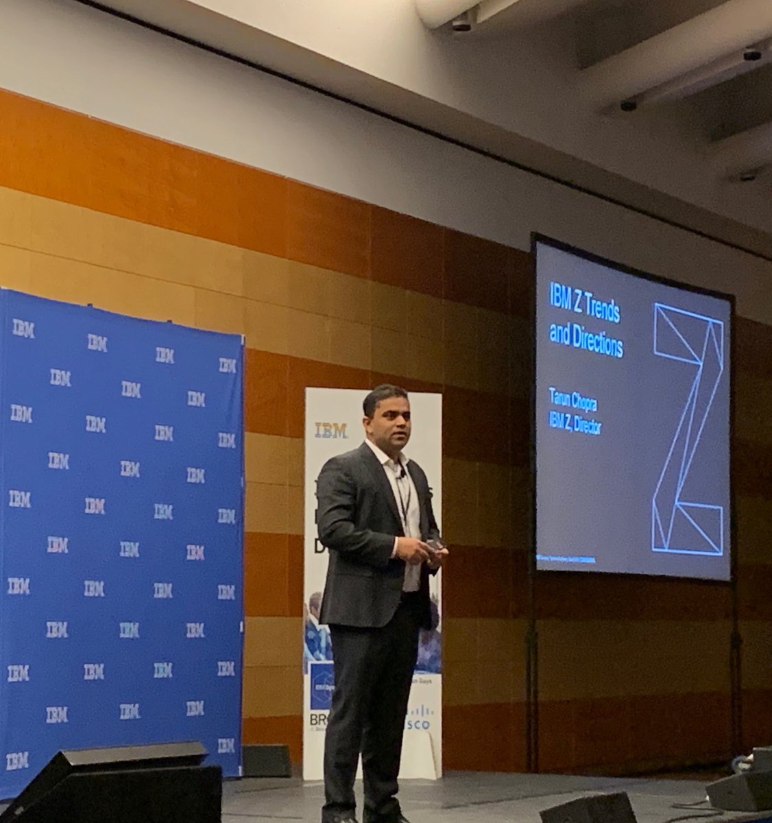 andrea_corbelli's tweet image. Excited to hear about #IBMz and #IBMLinuxONE future with @tc20640n at IBM Europe Systems Sales Education in Rome