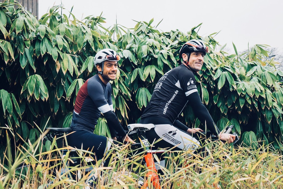 Dave91Breuer's tweet photo. What makes Triathlon so special? Read about it in the DB Mobil Magazin about my dad’s and my perspectives. Credits: @DB_Presse   #rocketdave #triathlon #ironman #sport #magazine #swimbikerun https://t.co/CXwQJcrVJr