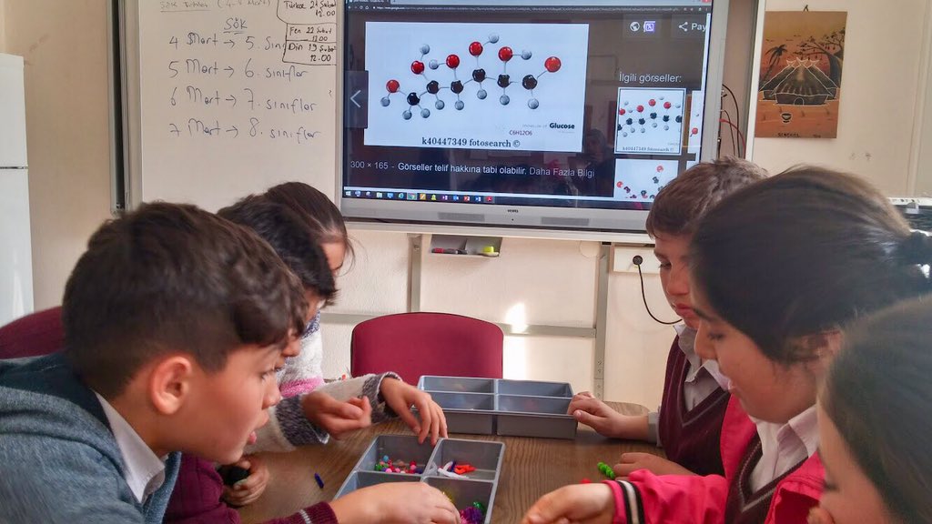 BademliStem's tweet photo. Atom birlikteliği vs takım çalışması :) Hangi bağlar daha güçlü?
👩🔬👨🔬🔬🧬
#molekül #atom
#stem #stemforkids #stemandmakers #stemeducation #maker #eğitim #bilim #fen #teknoloji #mühendislik #matematik #sanat #bilişim https://t.co/X93YlweN6i